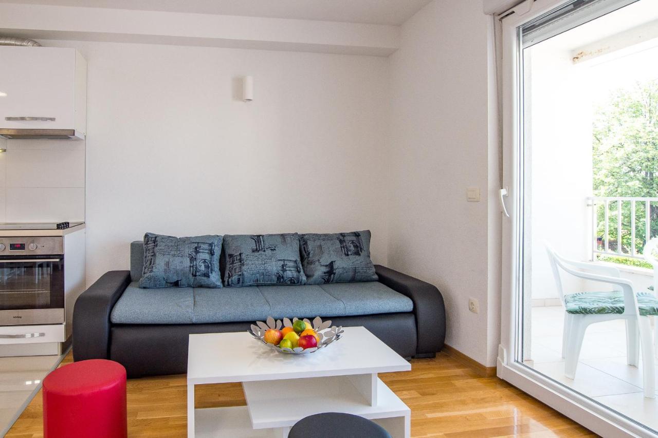 Apartments Mattea Makarska Exterior photo