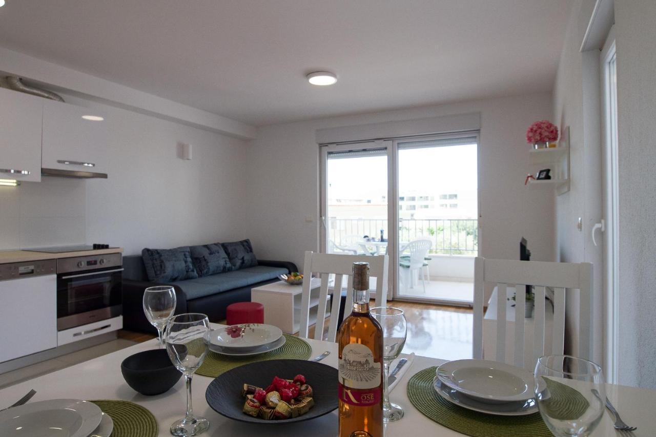 Apartments Mattea Makarska Exterior photo